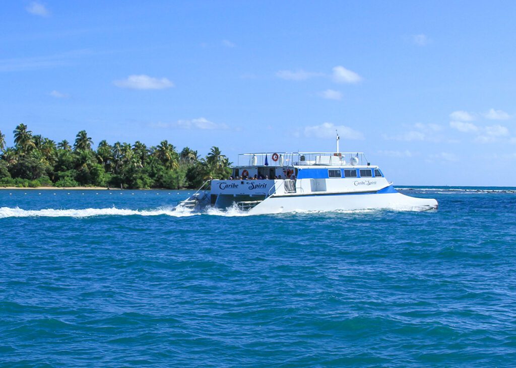 Culebra Snorkeling and Beach Tour - SALTours